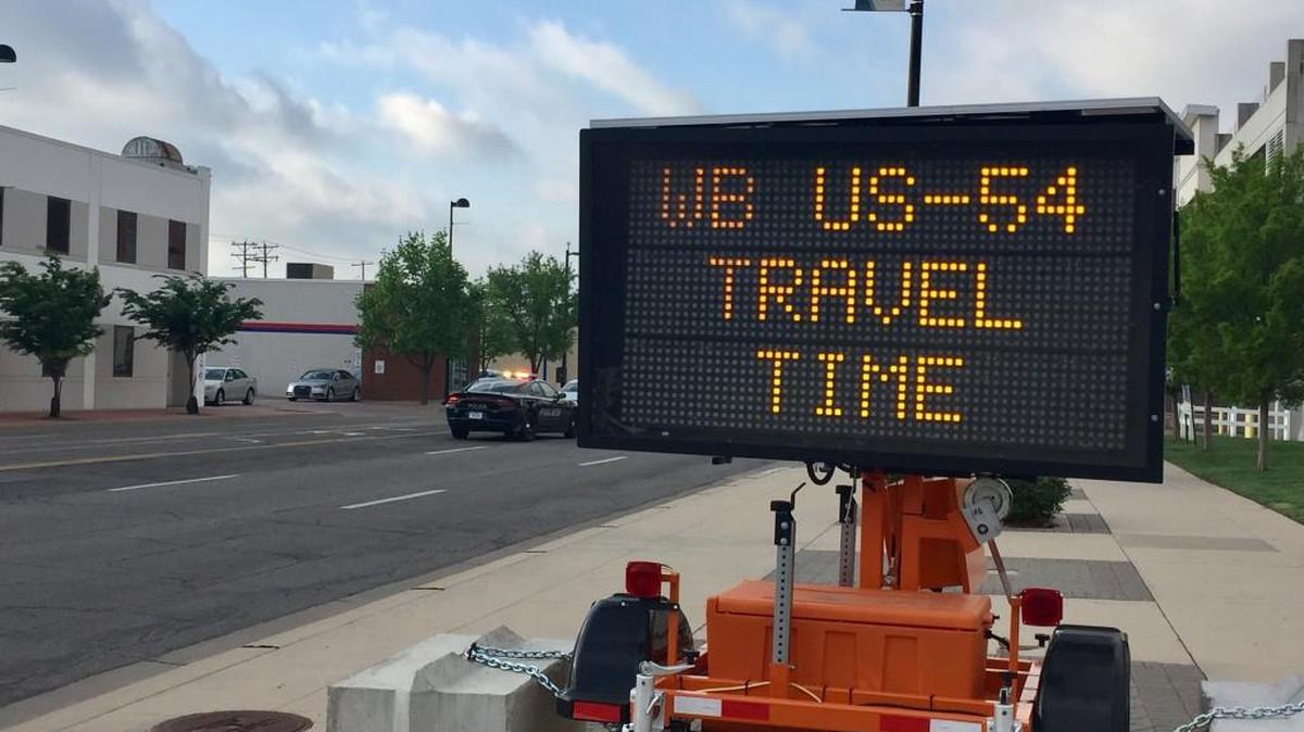 A traffic information sign along Main Street in downtown Wichita. (April 19, 2017)
