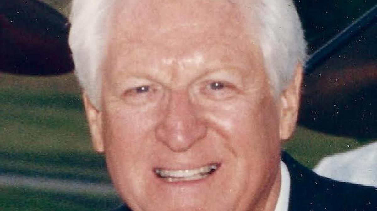 Charles Stark died Thursday at the age of 86.