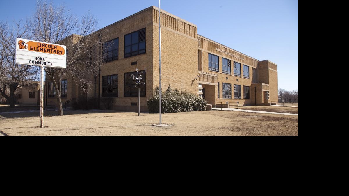 
Any 2016 funding cuts to the Child Advocacy Center, which is located in the former Lincoln Elementary building, “would be a significant negative impact on our ability to serve children and families in a time of crisis,” the center’s executive director said.
