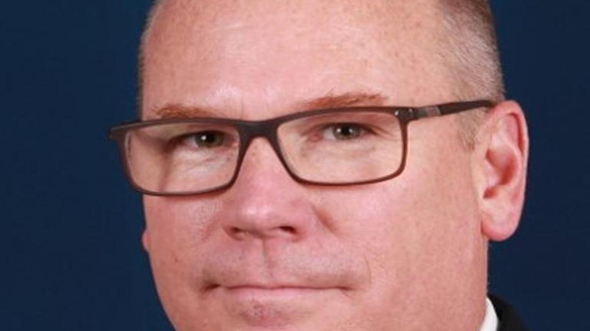 Scott Metzler has been named the new fire chief in Newton.