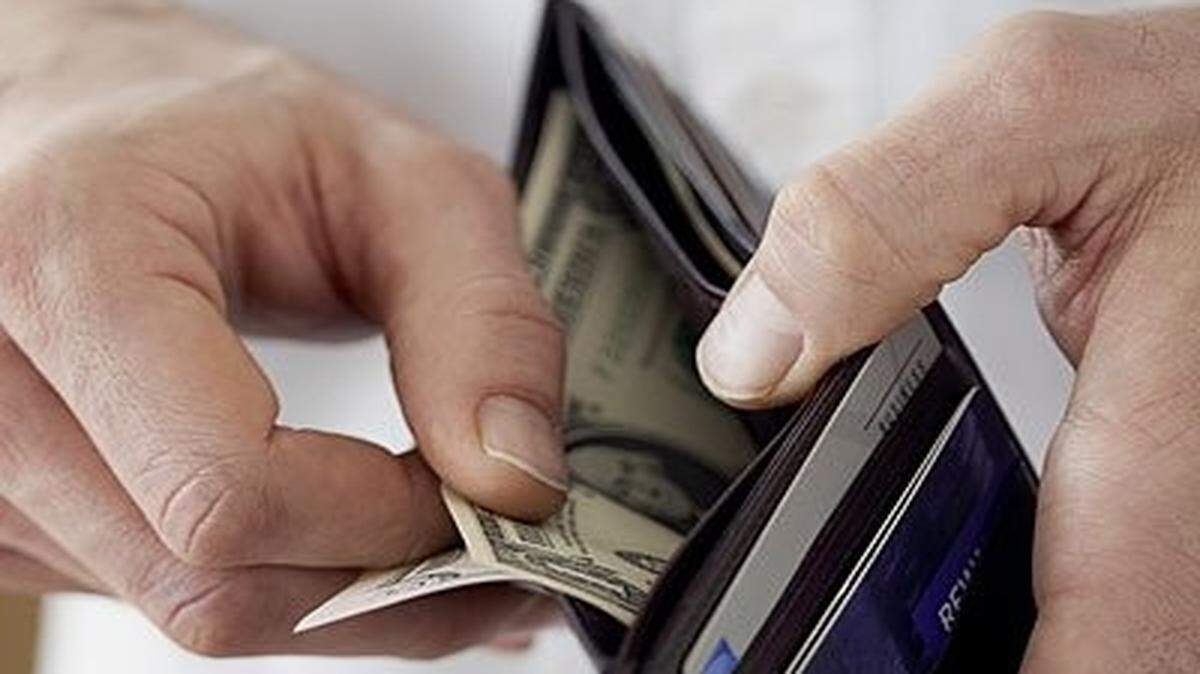 
If your wallet’s nearly empty by the time the utility bills come due, the Low Income Energy Assistance Program may be able to help.

