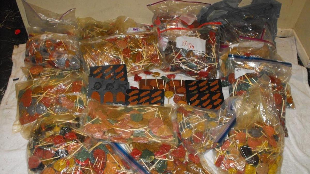 Texas authorities seized 600 pounds of meth-laced lollipops out of a home on Tuesday. They think the candy was meant to be marketed to children.
