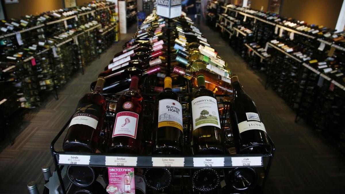 A study published Wednesday offers insight into how drinking alcohol increases a person’s chances of getting cancer — and how the body works to counteract the threat.