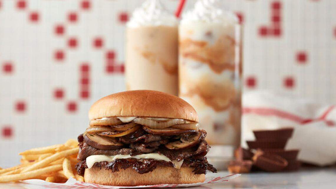 Freddy’s new Prime Steakburger will be available for a limited time, alongside two sweet offerings, according to the burger chain.