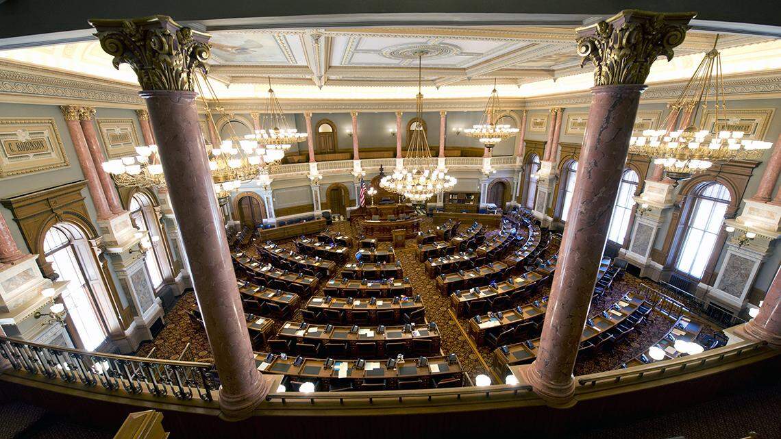 Kansas lawmakers sponsor bill calling same-sex marriages ‘parody’