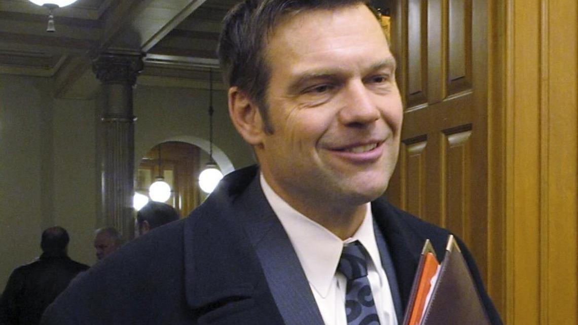 Kansas Secretary of State Kris Kobach at the Statehouse in Topeka (2015)