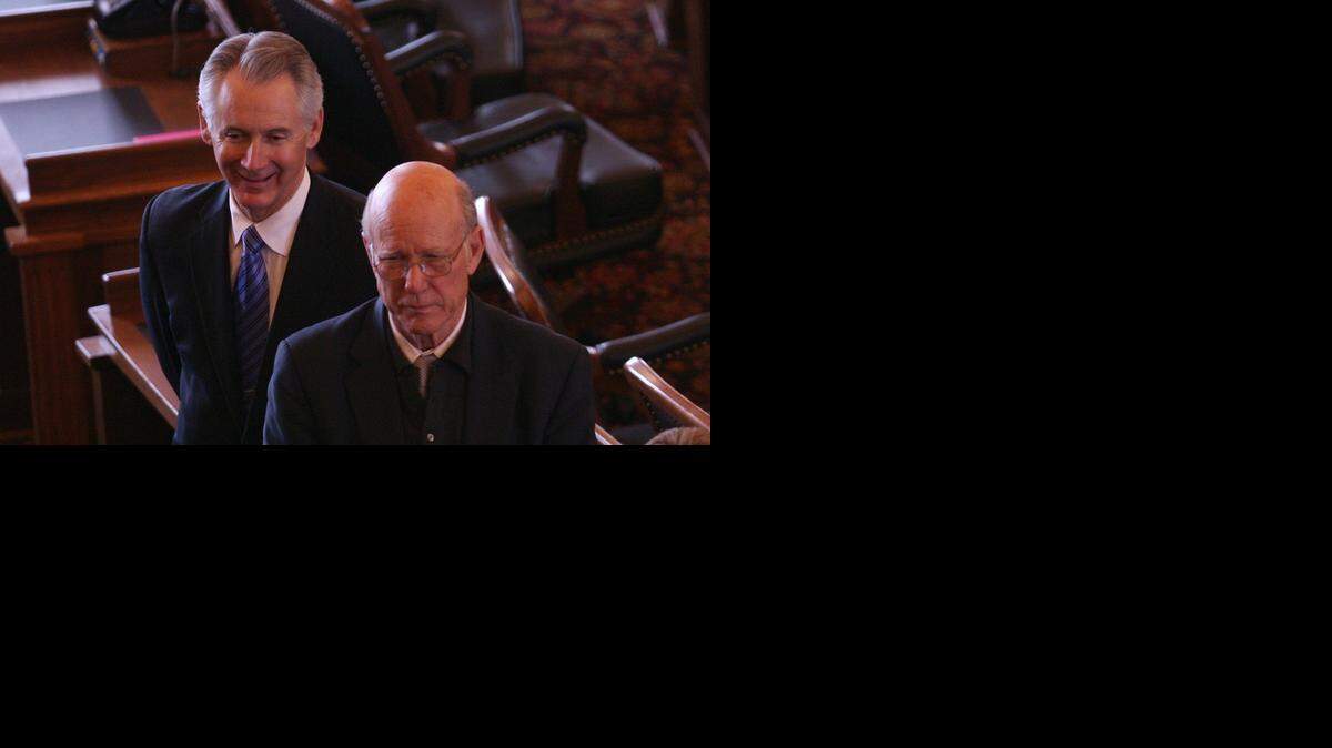 
Former Gov. Bill Graves, left, and U.S. Sen. Pat Roberts attended the inauguration ceremony of Gov. Sam Brownback in 2011.
