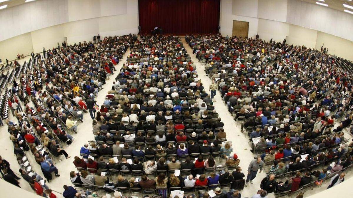 Wichita’s Century II is the Sedgwick County site for the Kansas caucus.