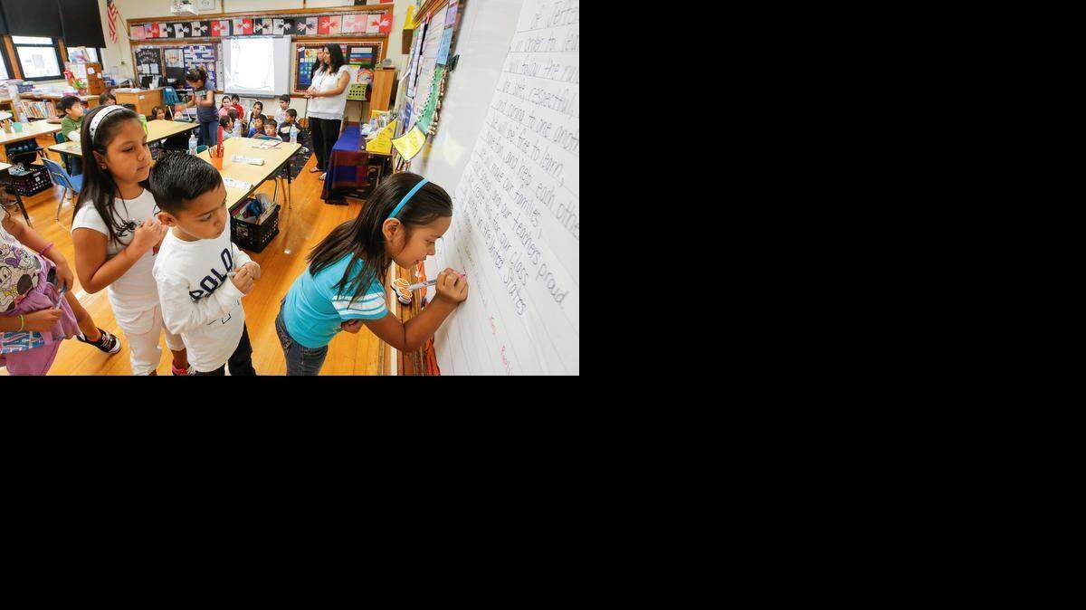 
Students at Jefferson Elementary School work on a project.
