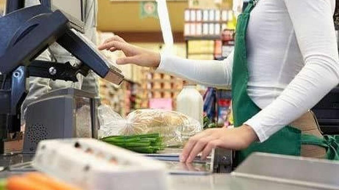 Poll: Kansas respondents want business owners to pay income tax, say sales taxes too high
