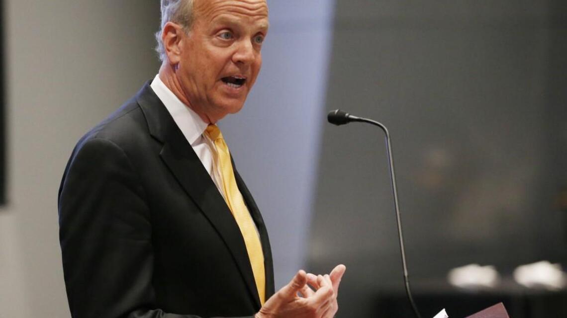 Sen. Jerry Moran re-files campaign finance report after Manhattan woman cites missing pages