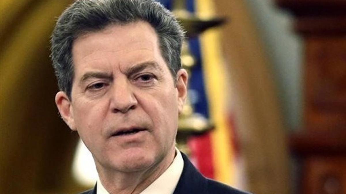
Kansas Gov. Sam Brownback has joined the governor of New Mexico in an op-ed piece calling on other states to end waivers of work and job training requirements for food stamp recipients. (Jan. 15, 2015)

