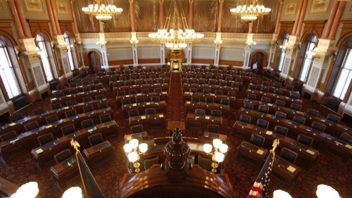 Kansas lawmakers advanced a measure on Monday to reinvigorate the inspector general position for KanCare, after federal officials issued an audit critical of the state’s privatized Medicaid program.