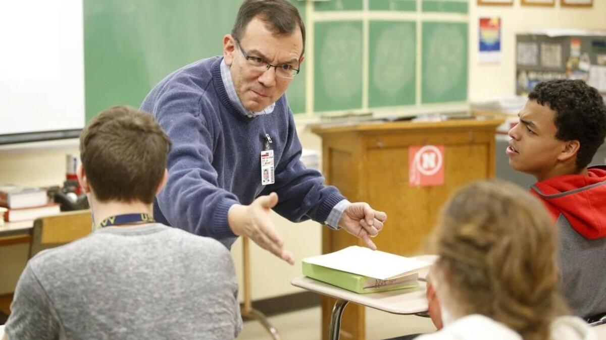 The Kansas House on Tuesday passed an amendment to restore guaranteed tenure for teachers.