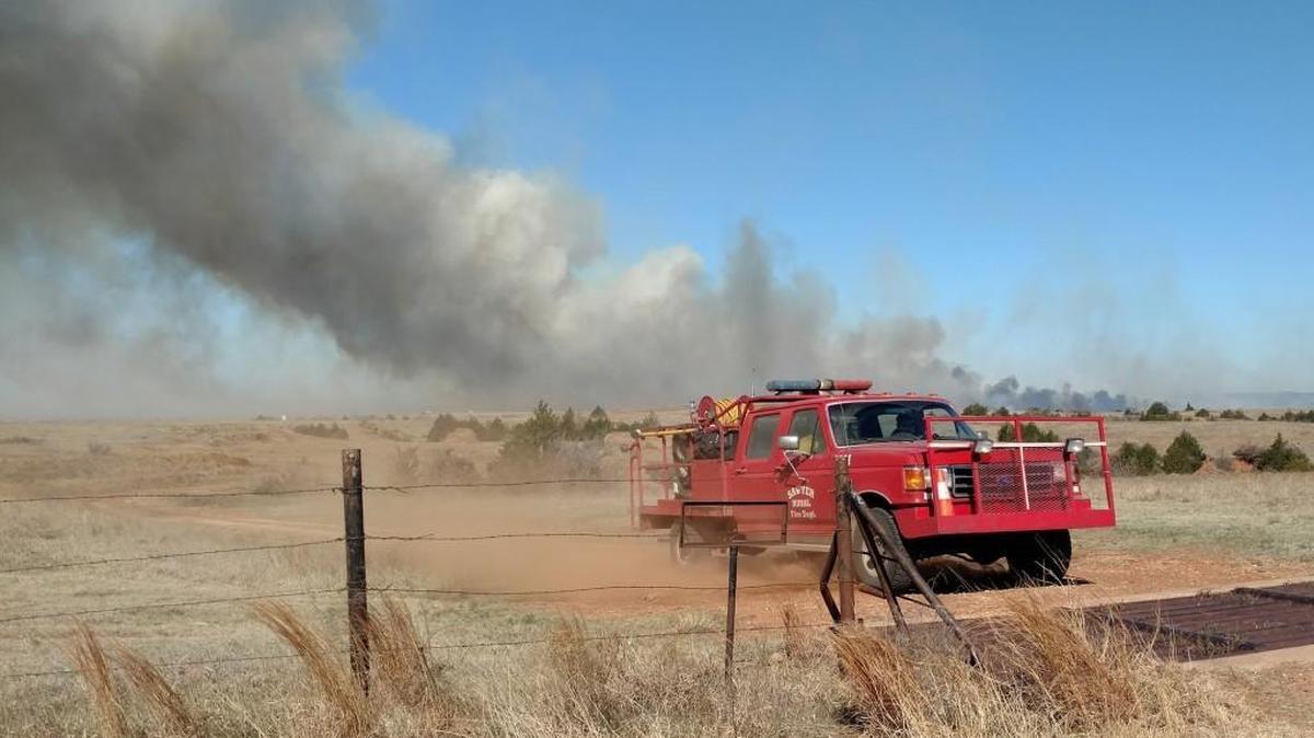 A large wildfire west of Medicine Lodge. (March 24, 2016)