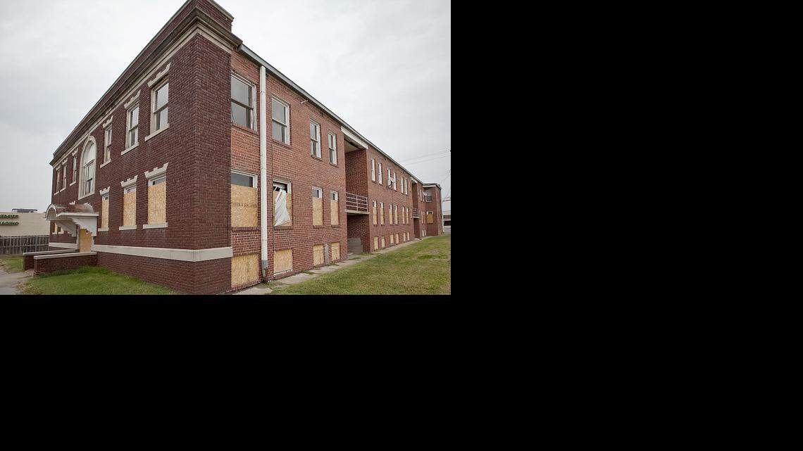 
Vacant apartment building on South Main near the WaterWalk condos were built in the early 1900s. (Sept. 12, 2013)
