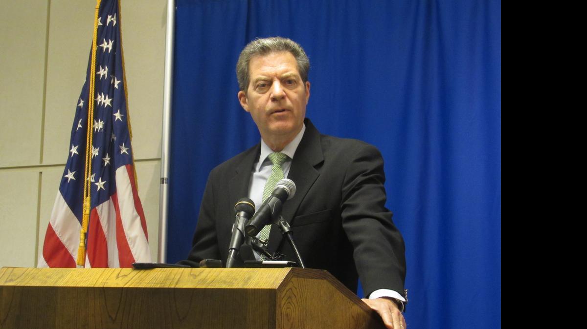 
Gov Sam Brownback talks about the record-long legislative session and taxes in Kansas during a news conference in Topeka. (June 16, 2015)


