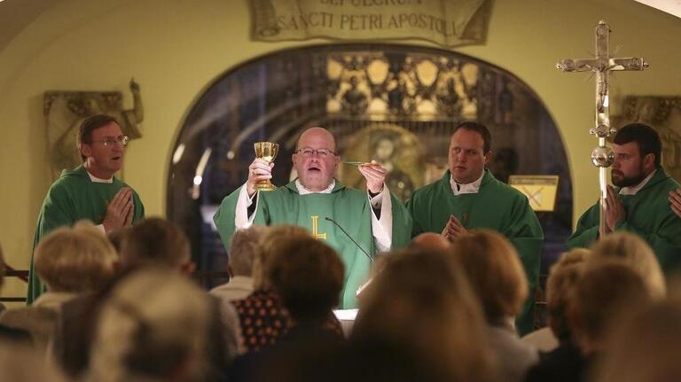 PHOTOS: Kansans celebrate Mass, hear pope