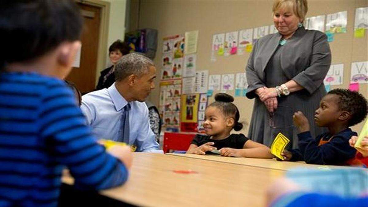 
President Obama visits a Head Start program in Lawrence.
