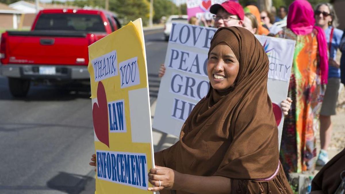 Ifrah Farah thanked law enforcement for protecting Somali immigrants in Garden City.