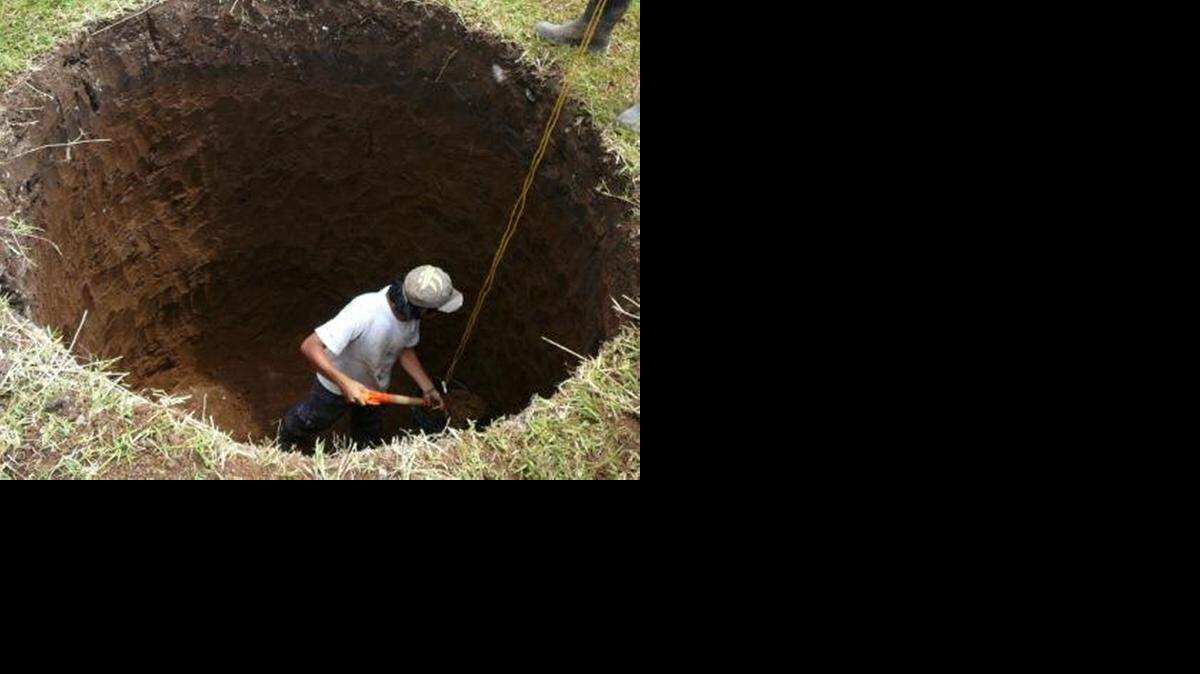 
Gov. Sam Brownback’s solution to the state’s budget problems is to keep digging.
