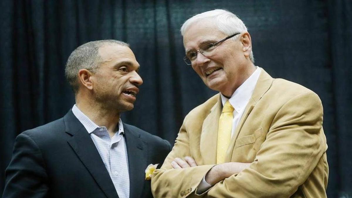 
WSU president John Bardo promoted Eric Sexton to serve both as athletic director and vice president for student affairs.
