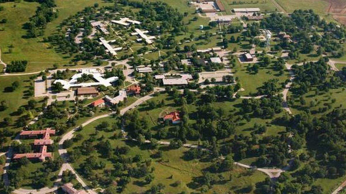
Osawatomie State Hospital is limiting admissions in order to reduce overcrowding.
