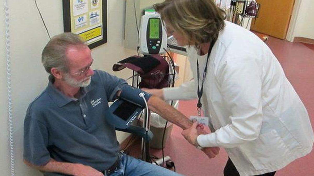 
An expansion of KanCare could benefit low-income Kansans, businesses, hospitals and the state’s economy.
