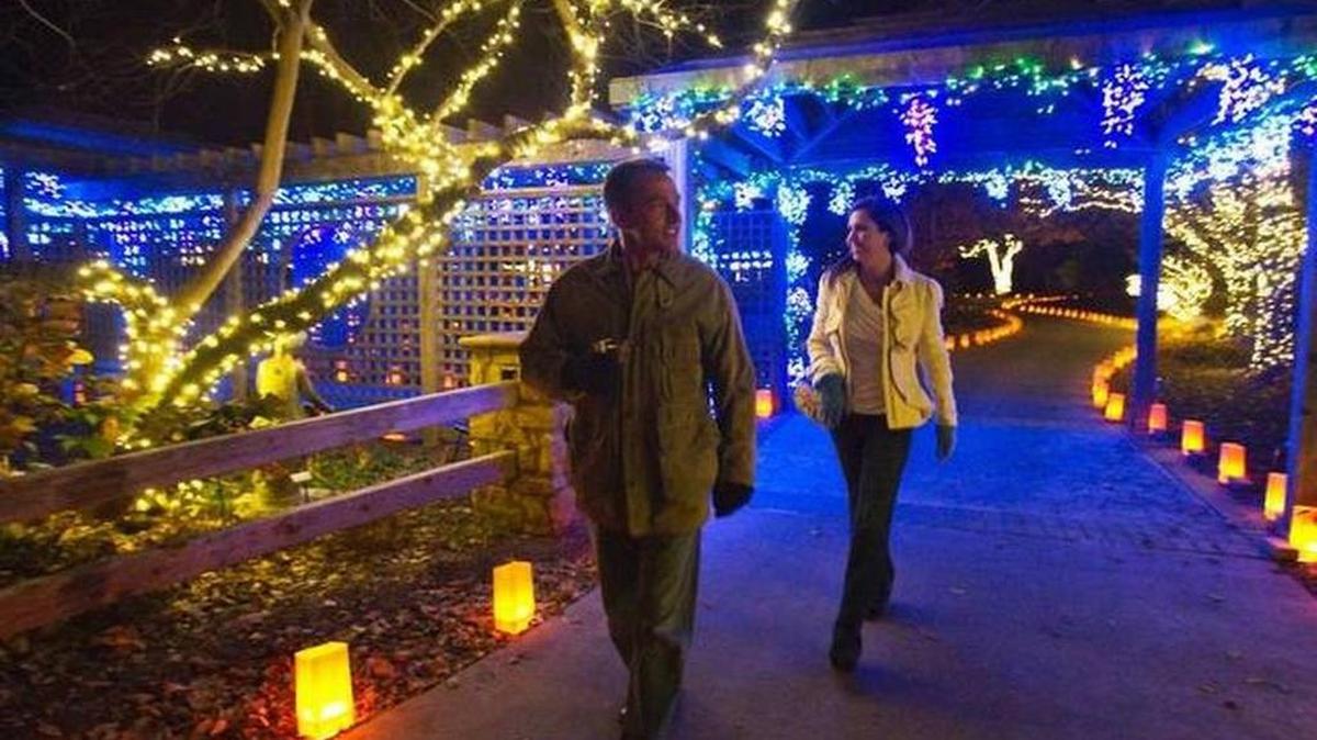 The weather looks promising this weekend for Botanica’s Illuminations, as well as for the Arc’s Lights and Cowtown’s “Dickens of a Christmas.”