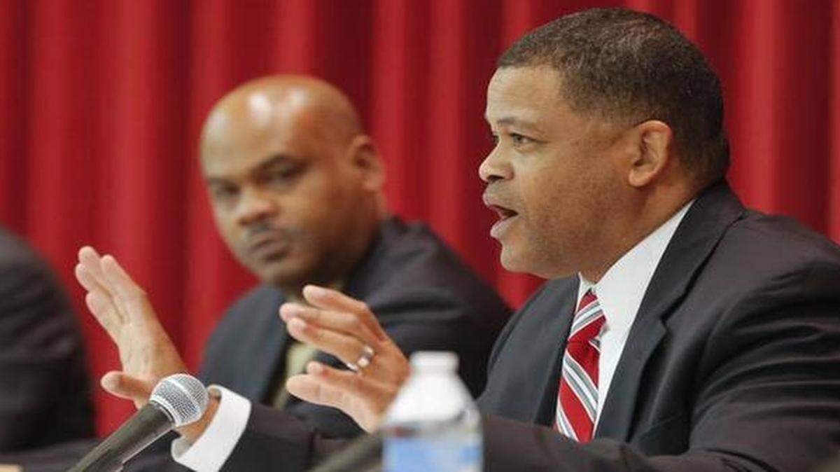 
A second meeting aimed at improving relations between law enforcement and the community occurred last week.
