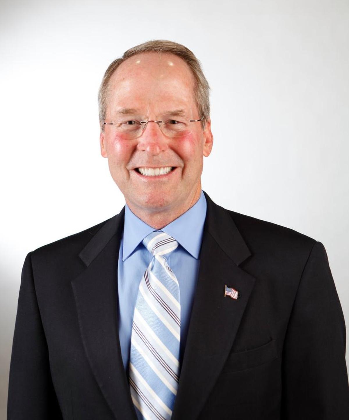 With the Republican primary race for Kansas governor drawing to a close, Jim Barnett is trying one last time to make Medicaid expansion an issue.