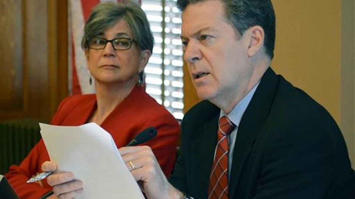 Wagle, Brownback