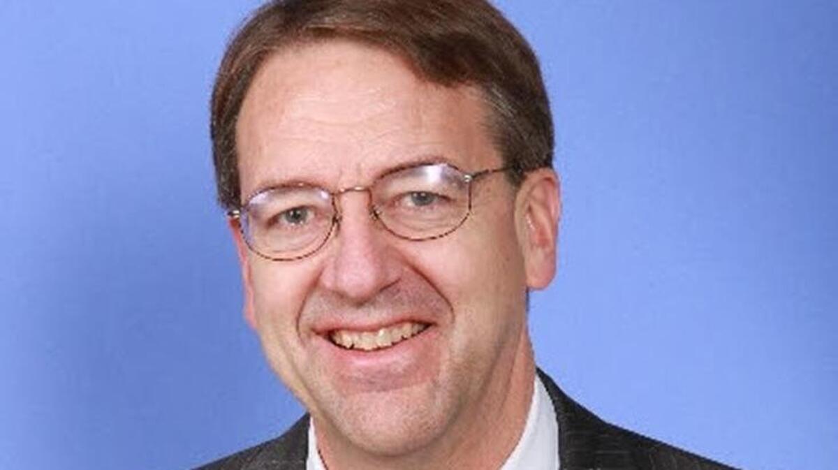 Former Kansas budget director Duane Goossen.