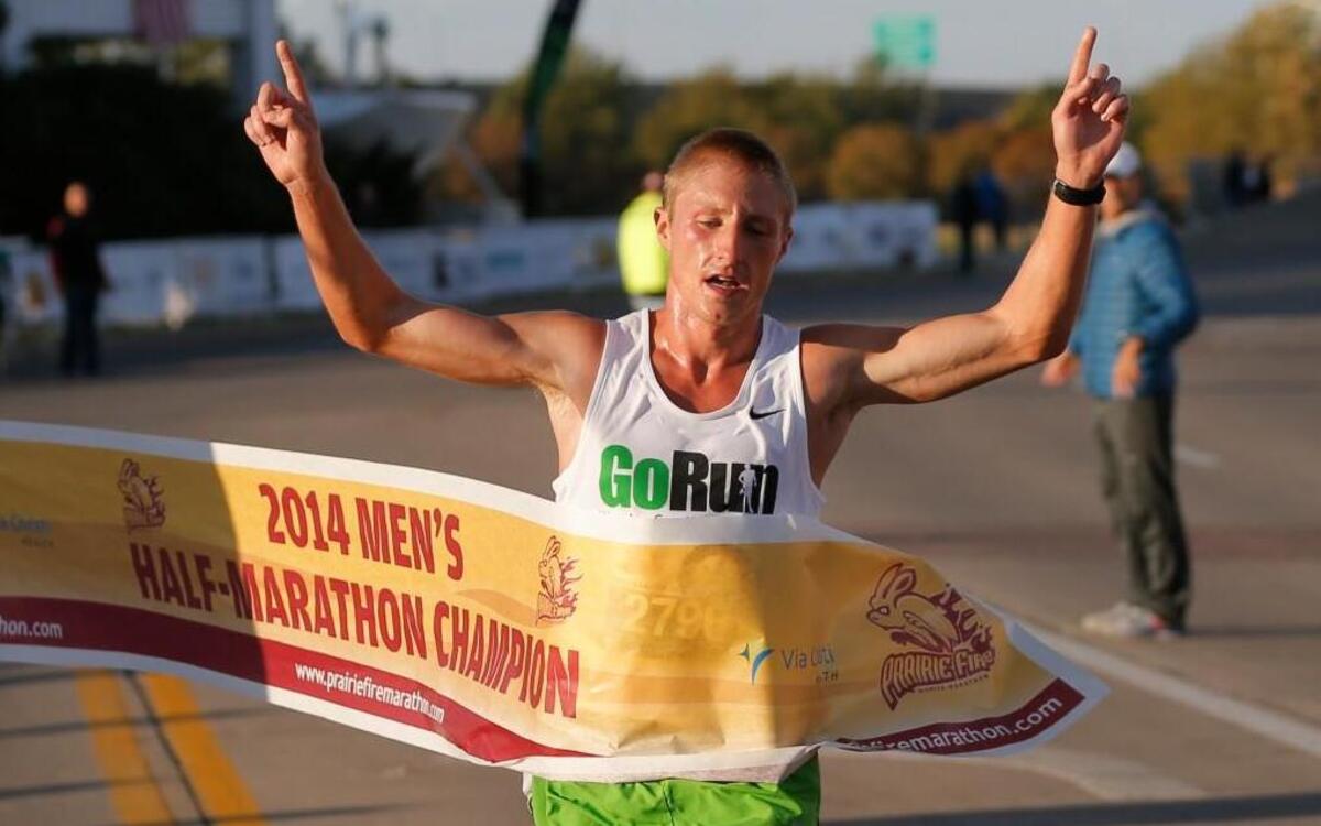 
Chris Burnett broke the state record last year, winning the Prairie Fire half marathon in 1:04:24.
