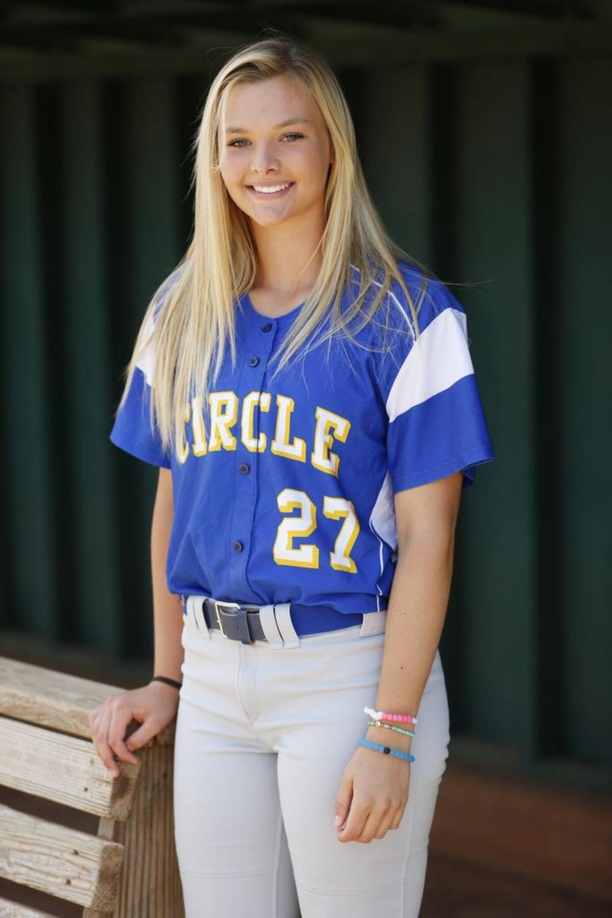 Londyn Bardin, Circle(June 1, 2017)