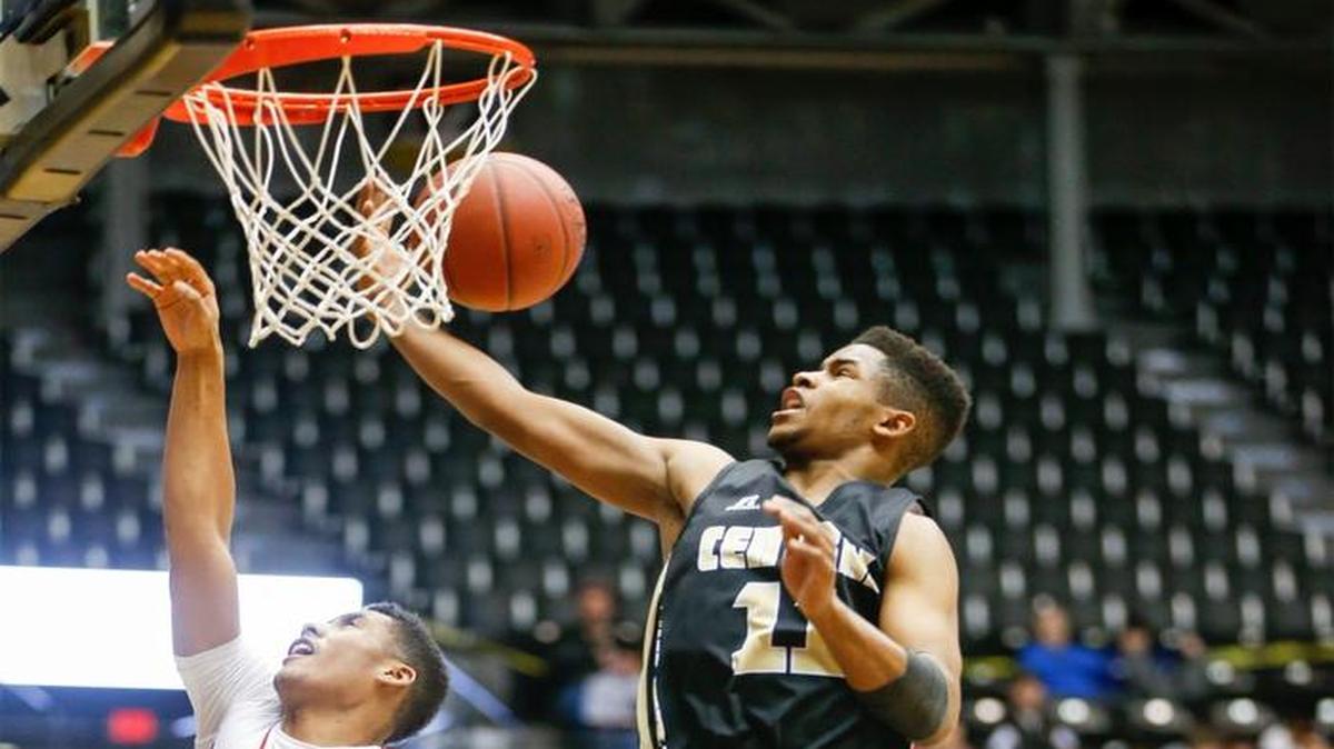 Andover Central 2016 grad Darraja Parnell, center, is a freshman this season at Central Arkansas.