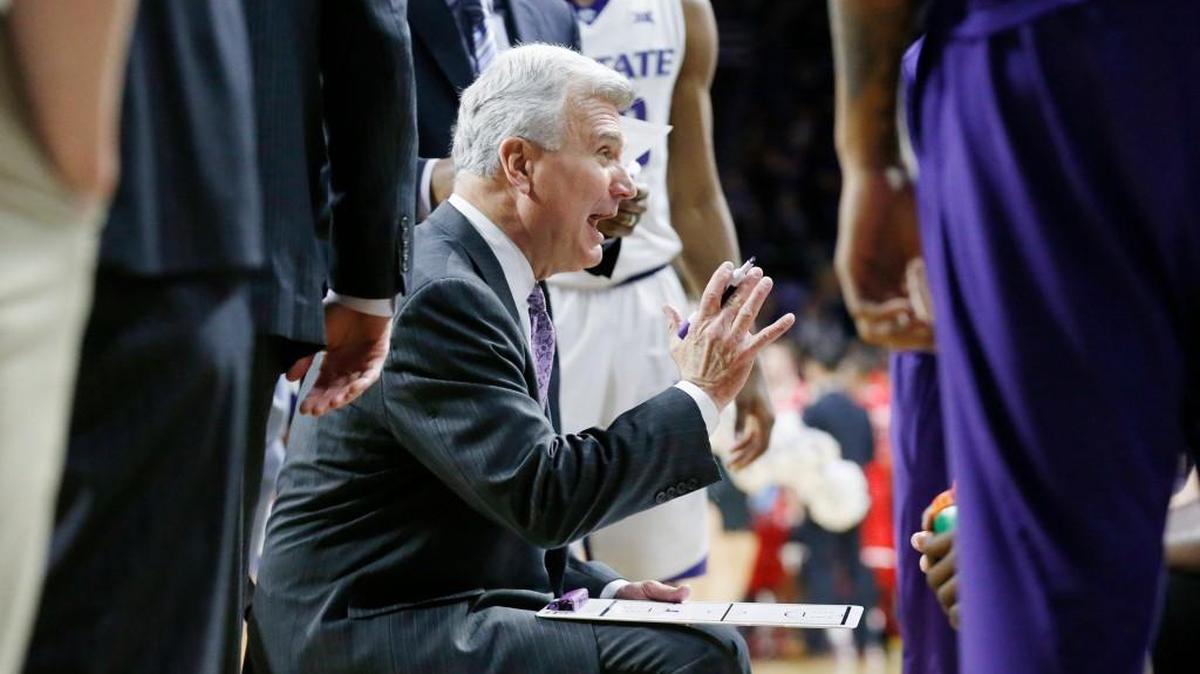 K-State coach Bruce Weber give his players instructions at Bramlage Coliseum. (March 4, 2017)
