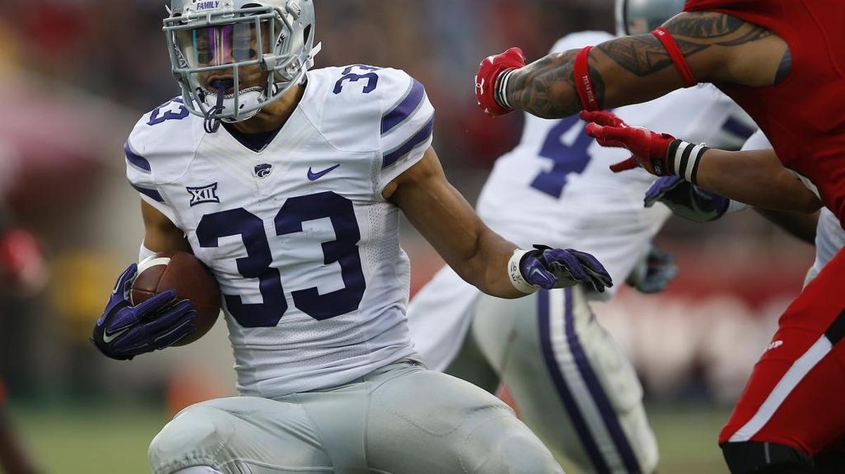 K-State defensive back Morgan Burns runs with the ball during an NCAA college football game against Texas Tech, Saturday, Nov. 14, 2015, in Lubbock, Texas. (Brad Tollefson/Lubbock Avalanche-Journal via AP).