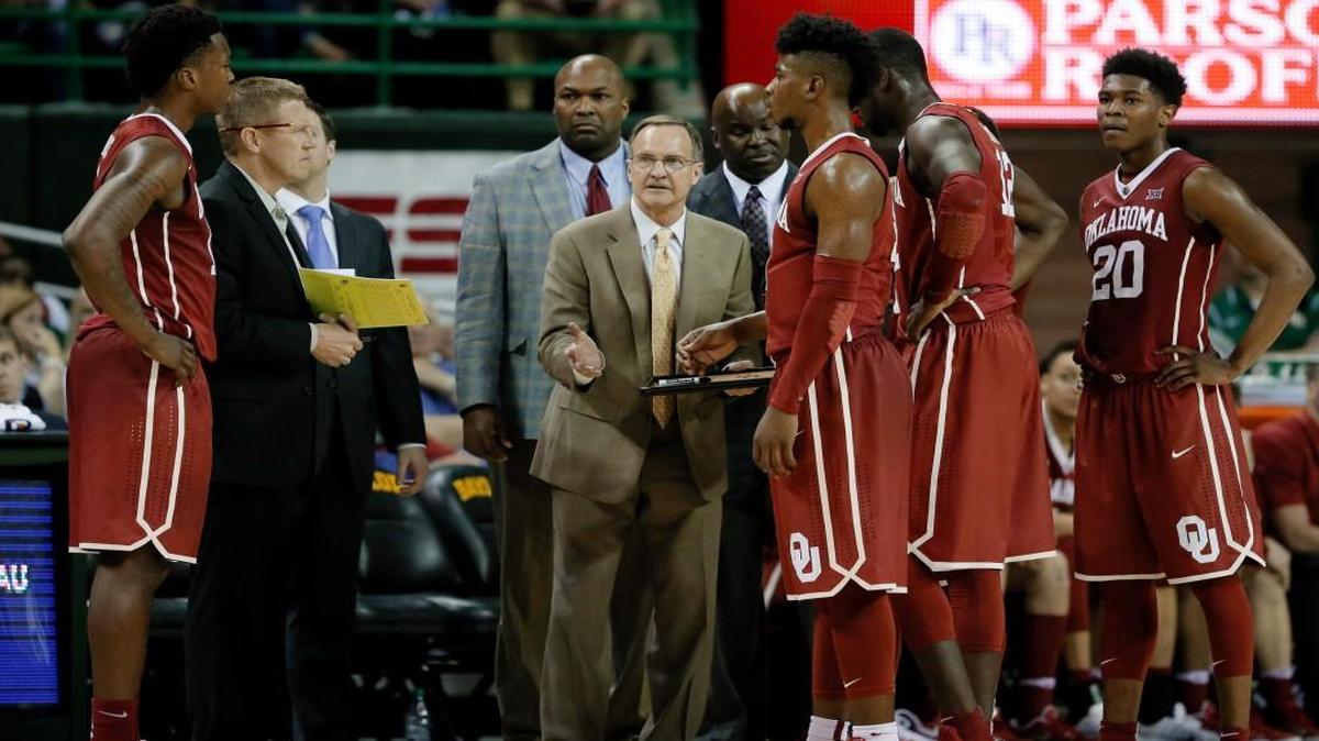Oklahoma coach Lon Kruger instructs his team in the second half of an NCAA college basketball game against Baylor on Tuesday, Feb. 21, 2017, in Waco, Texas. (AP Photo/Tony Gutierrez)