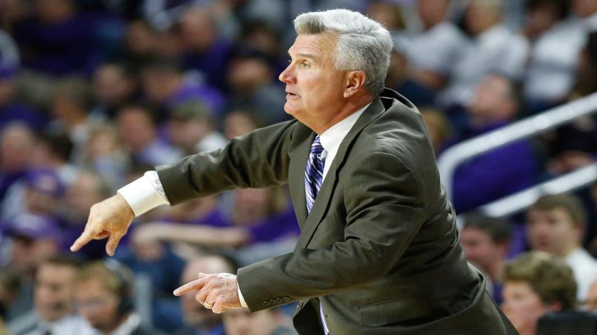 Kansas State coach Bruce Weber watched the Wildcats’ guards struggle Saturday. (Jan. 23, 2016) 