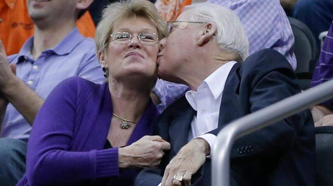 Bill Snyder kissed his wife on the Kiss Cam. It led to the ‘loudest cheer of the day’
