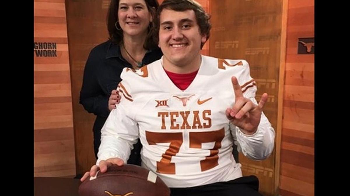 Zach Shackelford announced Sunday on Twitter he was going to play at Texas.