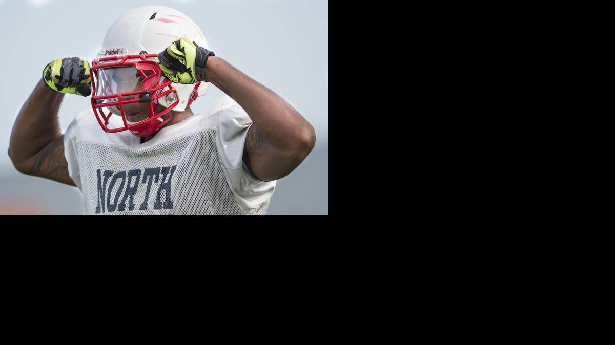 
Olathe North tight end Josh Moore has decommitted from Kansas and has re-opened his recruitment. Signing day is Wednesday, Feb. 4.
