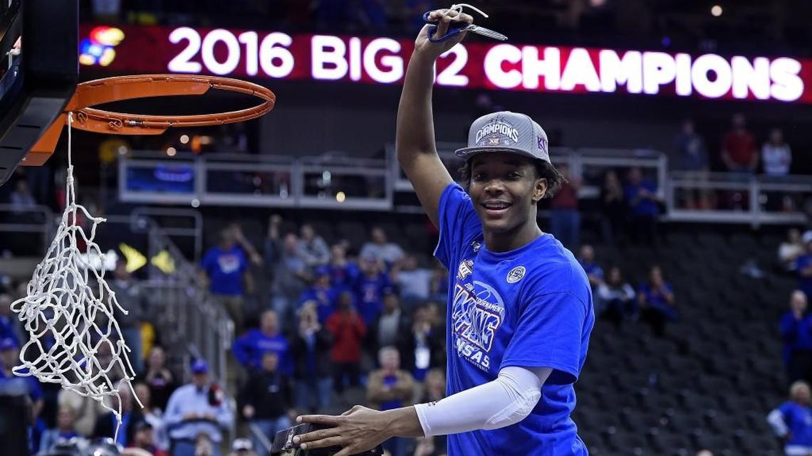 One reason Marcus Garrett picked KU? His favorite college player is a Jayhawk