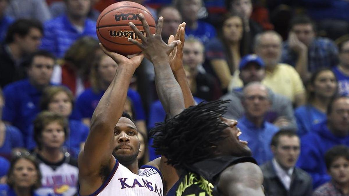Wayne Selden regained his three-point shooting touch on Monday.