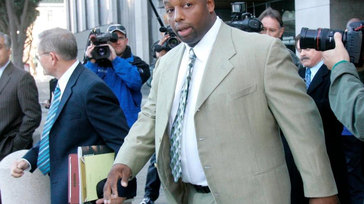 Dana Stubblefield leaves a federal courthouse in San Francisco in 2008. Prosecutors said Monday they have charged former San Francisco 49er Dana Stubblefield with the rape of a "developmentally delayed" woman. Stubblefield denied the charges Tuesday.