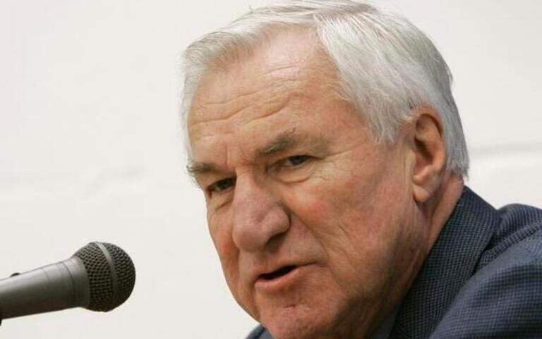 PHOTOS: Dean Smith: 1931-2015