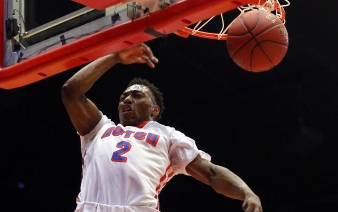 Hutchinson reaches NJCAA semifinals