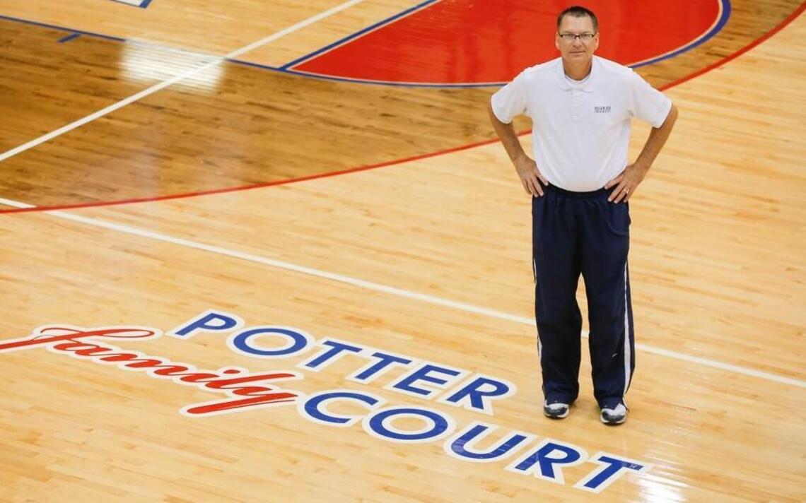 Newman basketball coach Mark Potter plans to resign after season over health issue