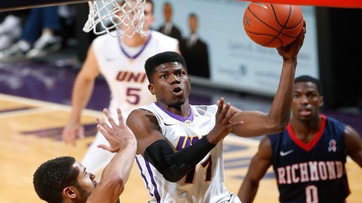 Wes Washpun, shooting against Richmond last season, should move into a role as one of Northern Iowa’s top scorers this season.